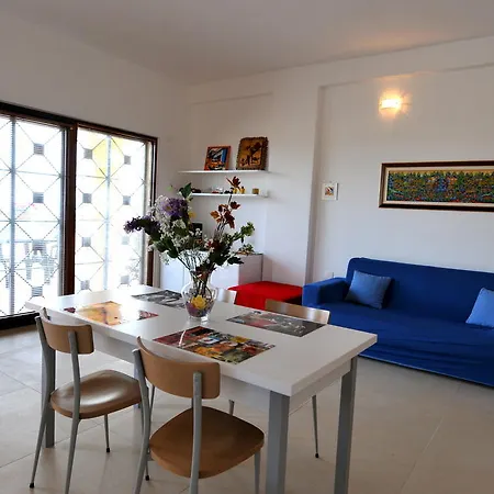 شقة Santa Lucia مانفريدونيا