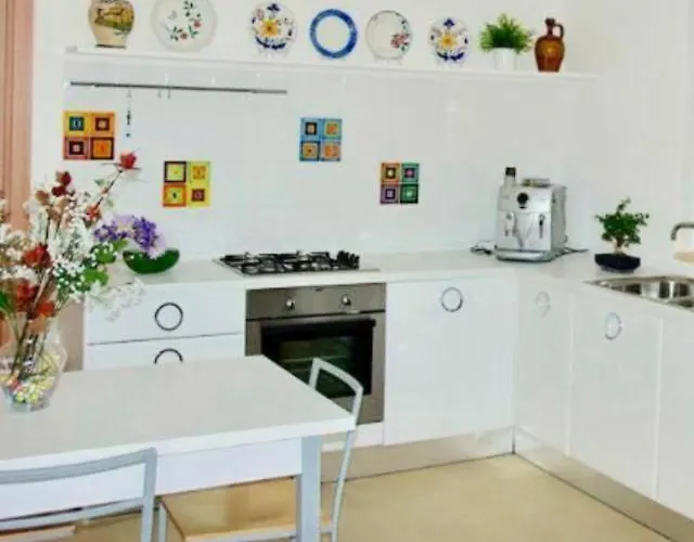 Santa Lucia Apartment *